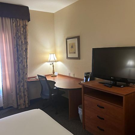 Holiday Inn Express Las Vegas-Nellis By Ihg Eksteriør bilde