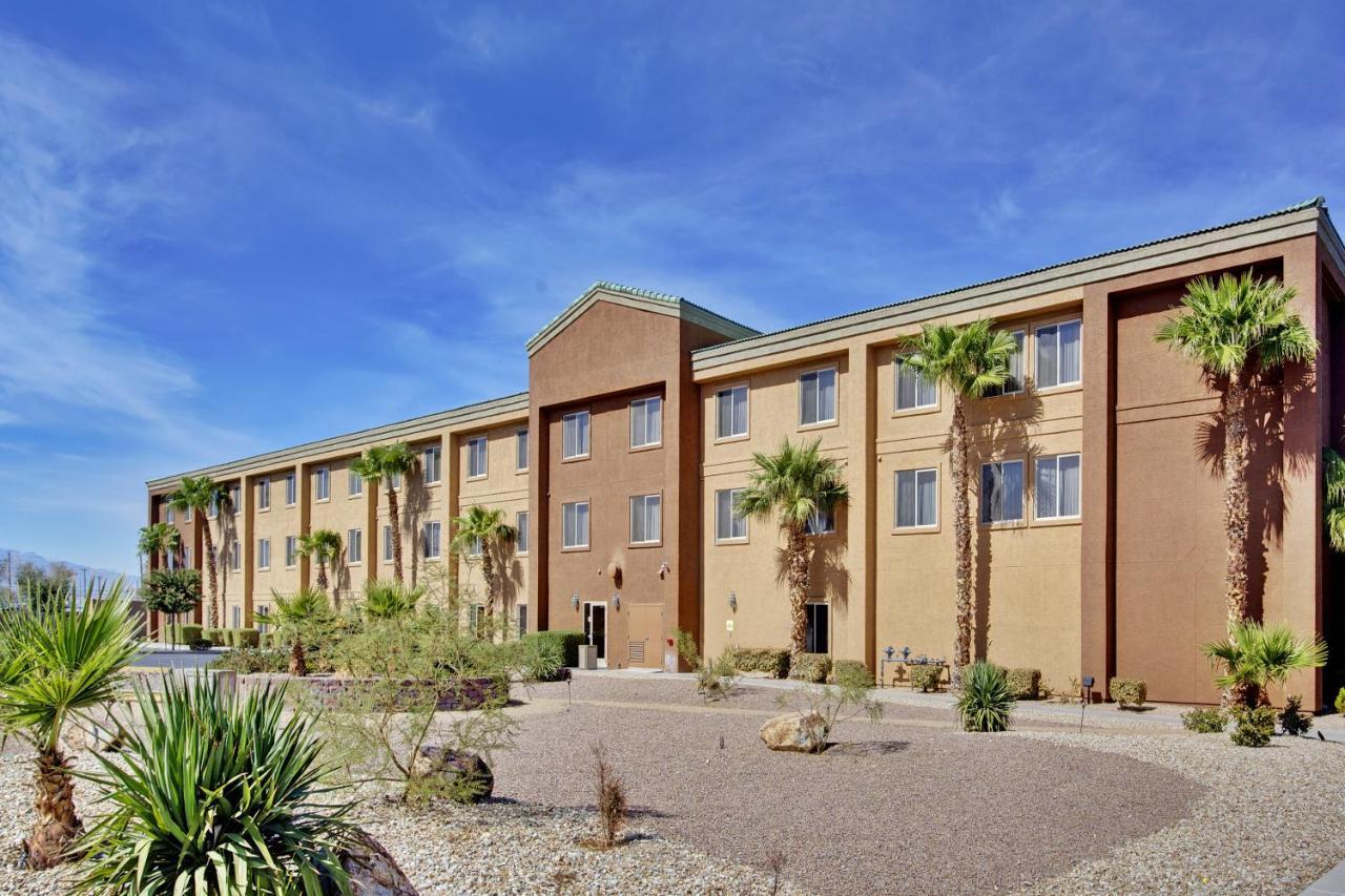 Holiday Inn Express Las Vegas-Nellis By Ihg Eksteriør bilde