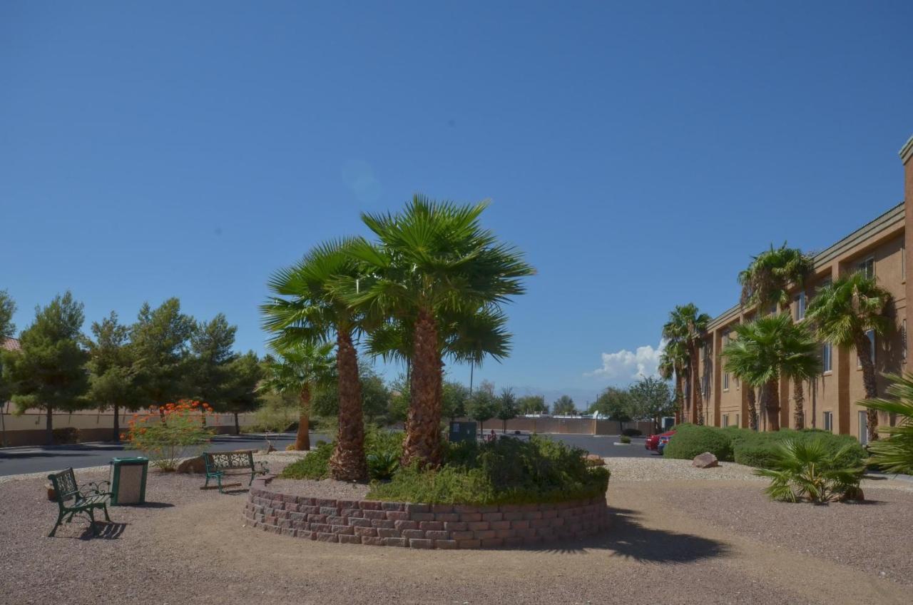 Holiday Inn Express Las Vegas-Nellis By Ihg Eksteriør bilde