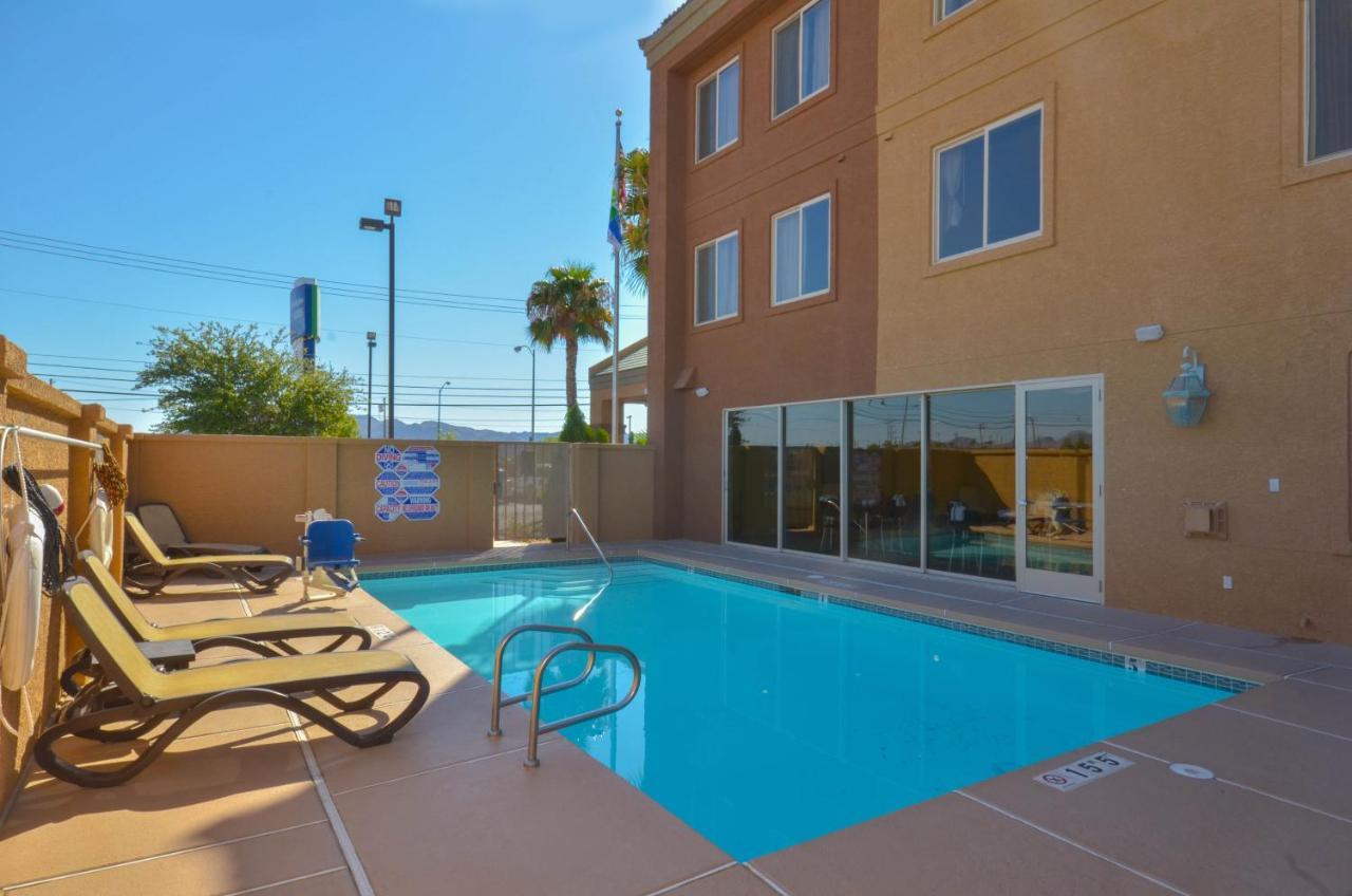 Holiday Inn Express Las Vegas-Nellis By Ihg Eksteriør bilde