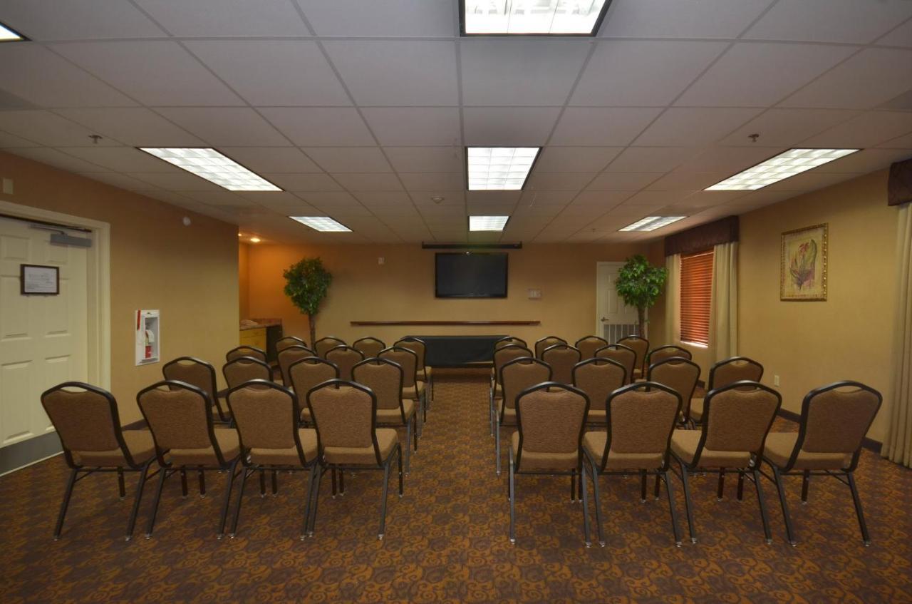 Holiday Inn Express Las Vegas-Nellis By Ihg Eksteriør bilde