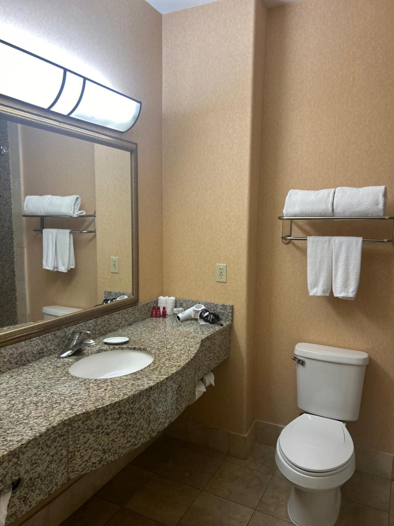 Holiday Inn Express Las Vegas-Nellis By Ihg Eksteriør bilde